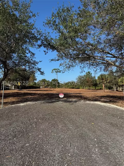 260 S Cabbage Palm St, Clewiston, FL 33440