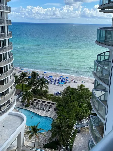 17315 Collins Ave #1207, Sunny Isles Beach, FL 33160