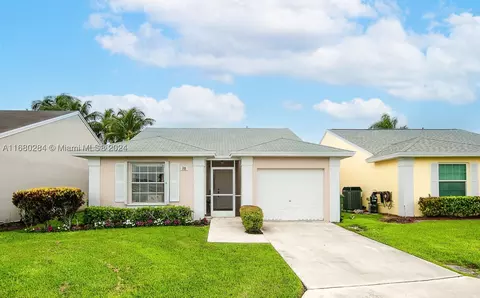 740 SE 22nd Ln, Homestead, FL 33033
