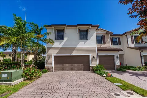 4638 Santa Cruz Way #4638, Davie, FL 33314