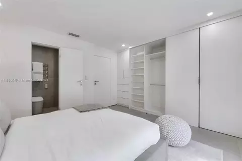 2945 Bridgeport Ave #E, Miami, FL 33133 photo 18