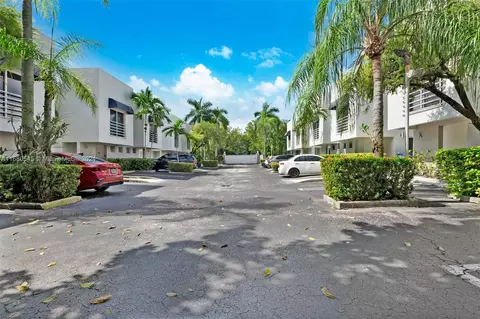 2945 Bridgeport Ave #E, Miami, FL 33133 photo 27