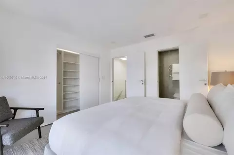 2945 Bridgeport Ave #E, Miami, FL 33133 photo 19