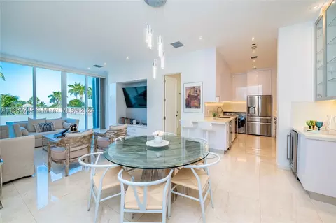 881 Ocean Dr #L2, Key Biscayne, FL 33149
