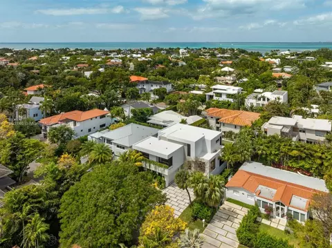 650 Warren Ln, Key Biscayne, FL 33149 photo 14