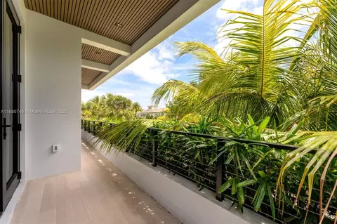 650 Warren Ln, Key Biscayne, FL 33149 photo 32