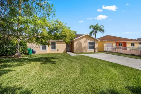 20817 SW 125th Ct Rd, Miami, FL 33177