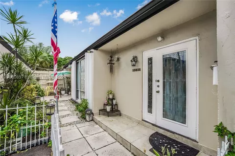 15034 Coconut Ave #15034, Miami Lakes, FL 33014