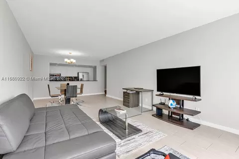 19380 Collins Ave #1005, Sunny Isles Beach, FL 33160