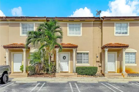 13769 SW 170th Ter, Miami, FL 33177