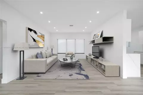 1601 SW 25th Ave, Miami, FL 33145