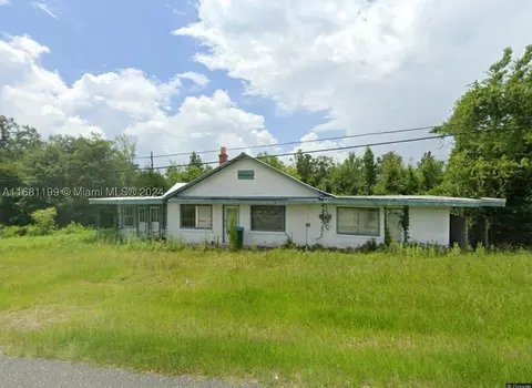 4013 Lafayette St, Marianna, FL 32446
