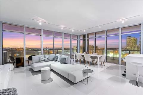 3737 Collins Ave #S-1404, Miami Beach, FL 33140