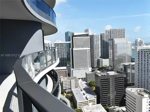 1000 Brickell Plz #3307, Miami, FL 33131