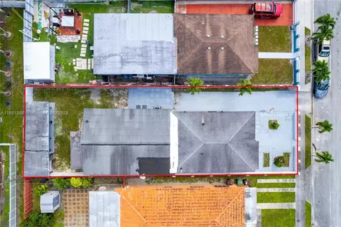 View/Area - 1875 W 2nd Ave, Hialeah, FL 33010 photo 1 of 6