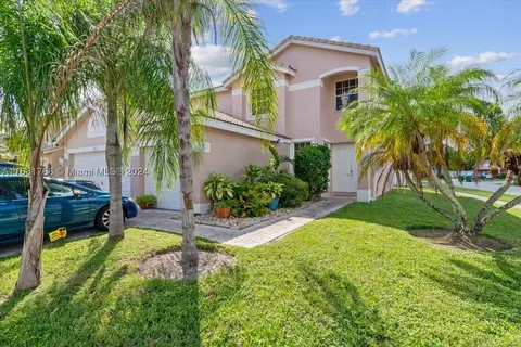 2816 SW 177th Ter, Miramar, FL 33029