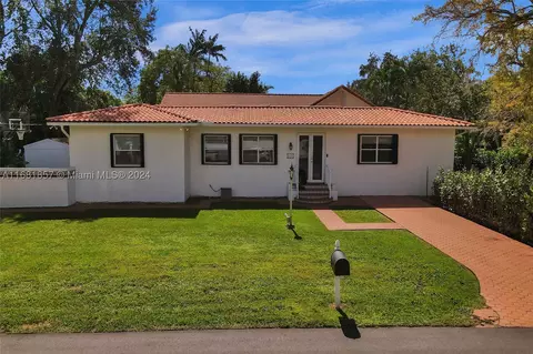 6020 SW 25th St, Miami, FL 33155
