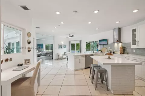 12200 Vista Ln, Pinecrest, FL 33156 photo 9
