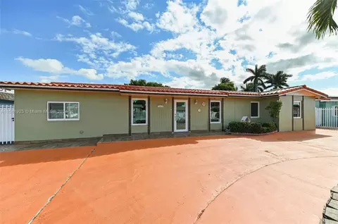 19231 NW 50th Ave, Miami Gardens, FL 33055