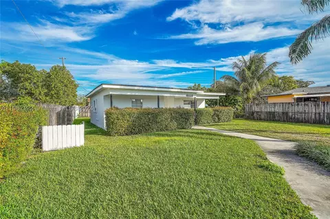 6109 SW 21st St, Miramar, FL 33023