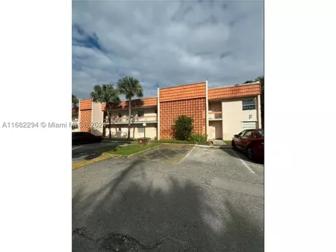 7610 Stirling Rd #207F, Hollywood, FL 33024