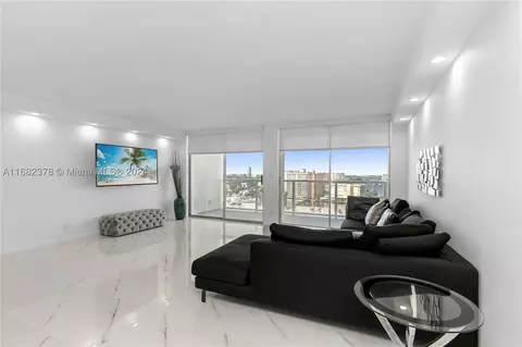 1880 S Ocean Dr #TS502, Hallandale Beach, FL 33009