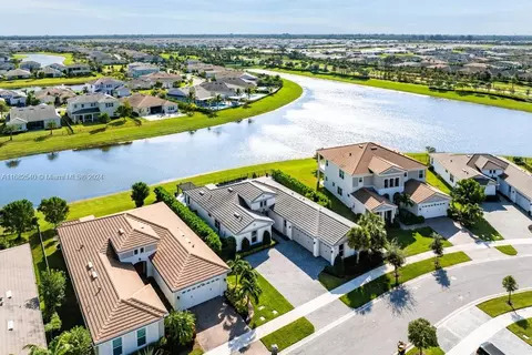 View/Area - 5840 Whippoorwill Cir, Westlake, FL 33470 photo 5 of 20