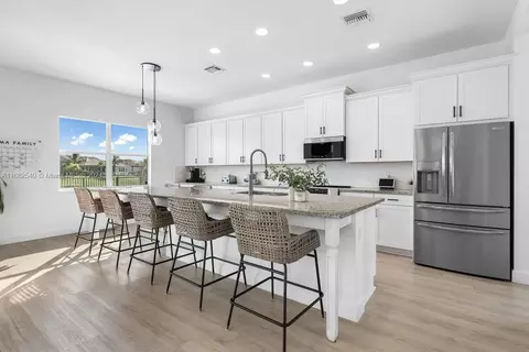 Kitchen - 5840 Whippoorwill Cir, Westlake, FL 33470 photo 1 of 4