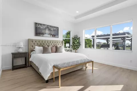 Bedroom - 5840 Whippoorwill Cir, Westlake, FL 33470 photo 3 of 4