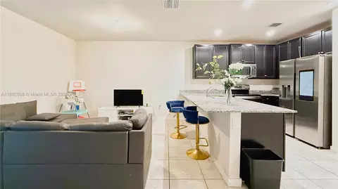 1053 NW 4th Ter, Florida City, FL 33034