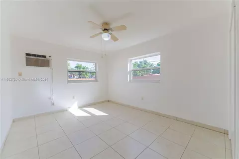 183 E 18th St, Hialeah, FL 33010 photo 15
