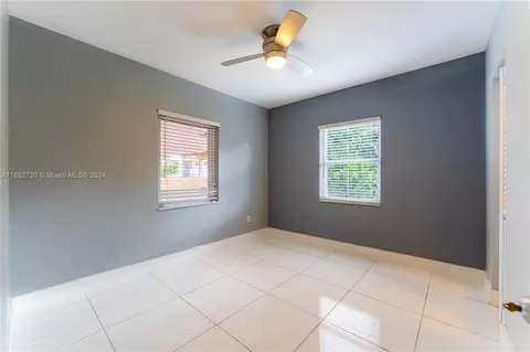 183 E 18th St, Hialeah, FL 33010 photo 9