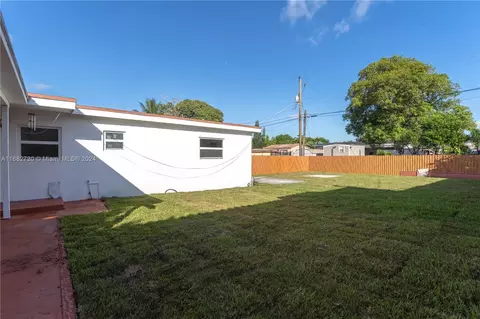 183 E 18th St, Hialeah, FL 33010 photo 17