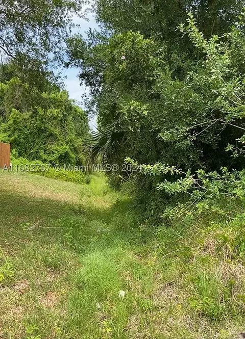 7715 102nd Ave, Other, FL 32967