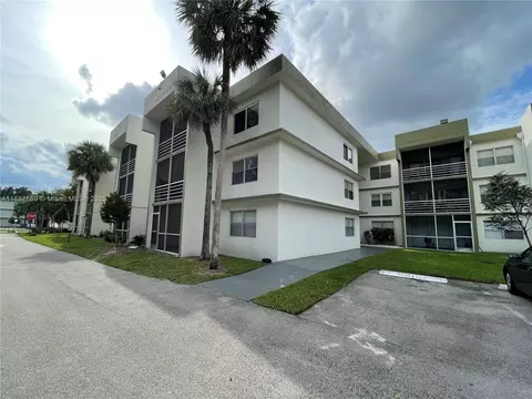 4255 N University Dr #201, Sunrise, FL 33351