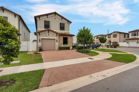 11066 W 35th Way, Hialeah, FL 33018 photo 36