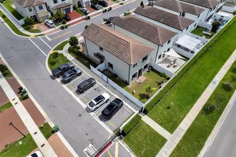 11066 W 35th Way, Hialeah, FL 33018 photo 42