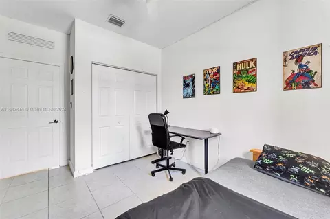 11066 W 35th Way, Hialeah, FL 33018 photo 16