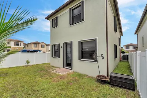 11066 W 35th Way, Hialeah, FL 33018 photo 33