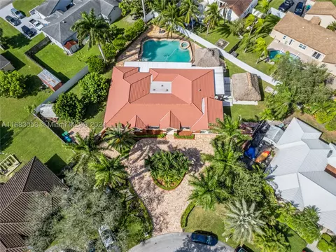 15680 SW 153rd Ct, Miami, FL 33187