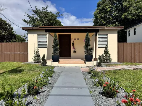 1849 NW 70th St, Miami, FL 33147