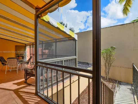 Exterior - 15545 N Cairnryan Ct, Miami Lakes, FL 33014 photo 10 of 15