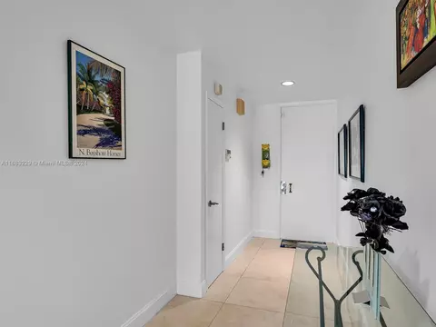 Entry Way - 15545 N Cairnryan Ct, Miami Lakes, FL 33014 photo 1 of 2