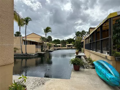 Exterior - 15545 N Cairnryan Ct, Miami Lakes, FL 33014 photo 15 of 15