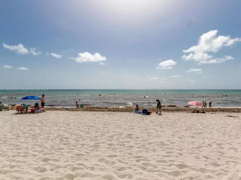 3901 S Ocean Dr #12Z, Hollywood, FL 33019