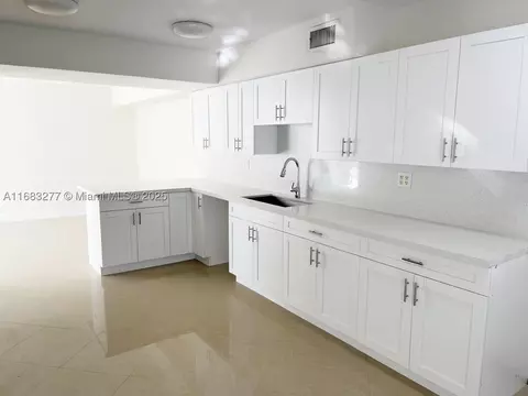 15645 SW 82nd Cir Ln #7-2, Miami, FL 33193