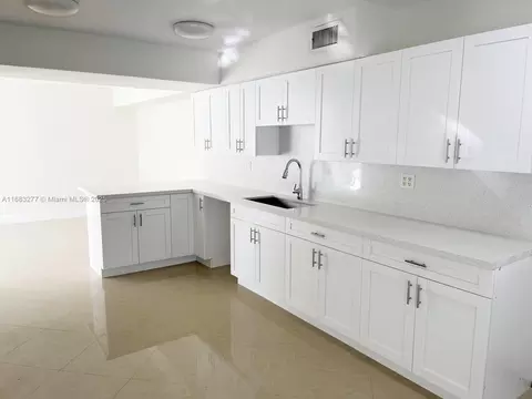 15645 SW 82nd Cir Ln #7-2, Miami, FL 33193