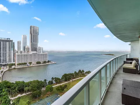 1900 N Bayshore Dr #1704, Miami, FL 33132