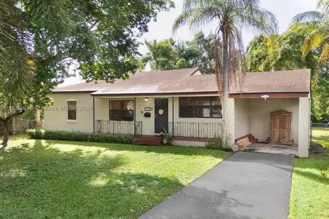 5842 SW 61st St, Miami, FL 33143