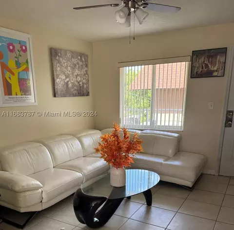 2035 NW Flagler Ter #103, Miami, FL 33125